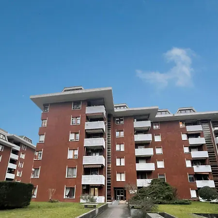 255 La Casa Delle Spie *